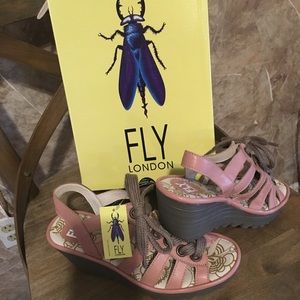 New Fly London Leather Lace up Wedges Yito